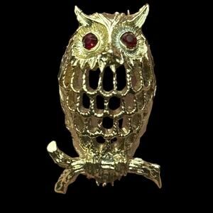 Vintage 50s Gold Tone Red Eye Owl Brooch Gerry's